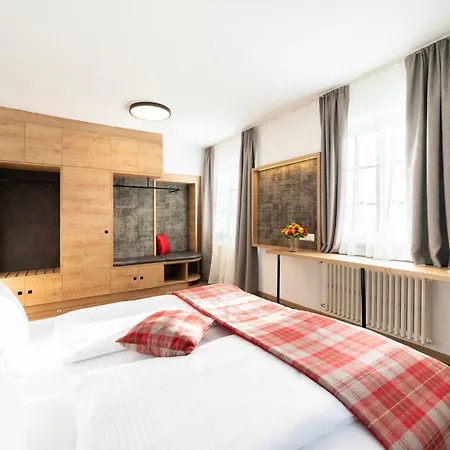 Hotel Alte Post Feld am See