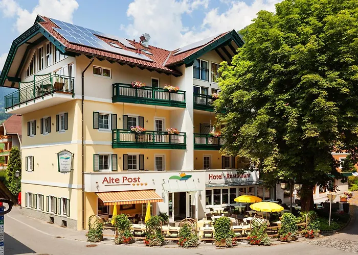 Hotel Alte Post 4*